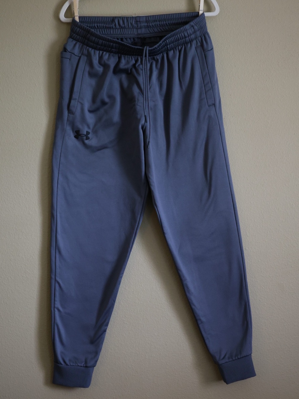 Under Armour Men’s Gray Performance Jogger Pants Size Large